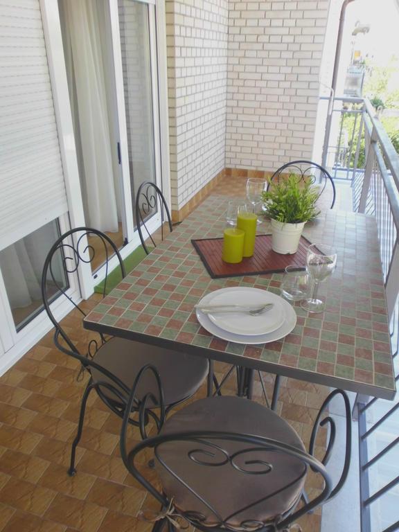 אומאג Apartments Tamara חדר תמונה