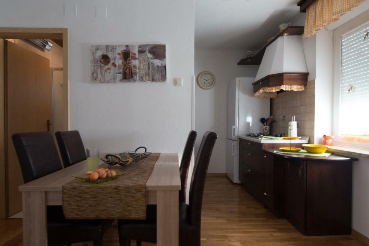 אומאג Apartments Tamara מראה חיצוני תמונה