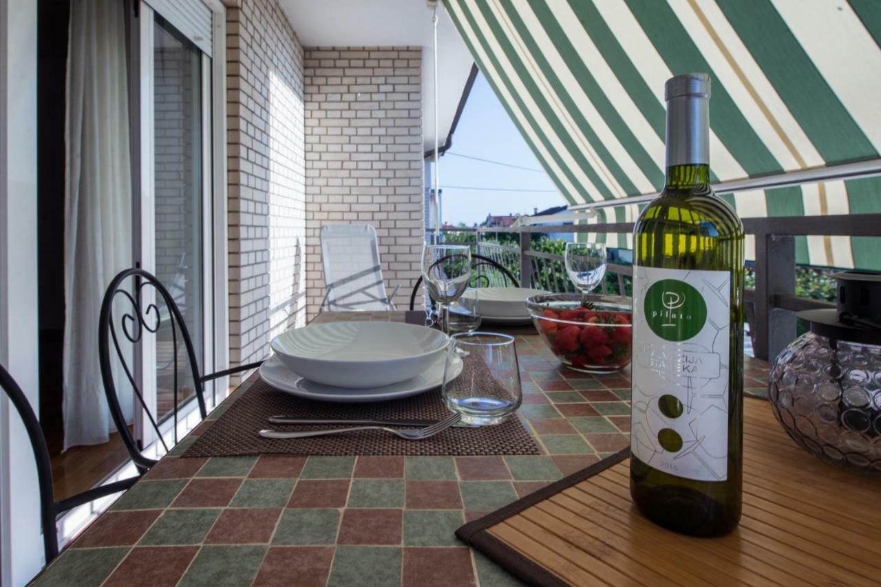 אומאג Apartments Tamara מראה חיצוני תמונה
