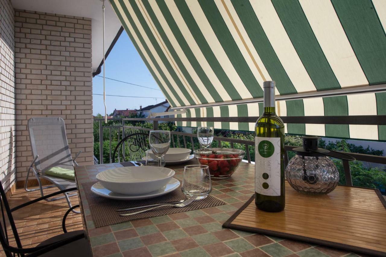 אומאג Apartments Tamara מראה חיצוני תמונה